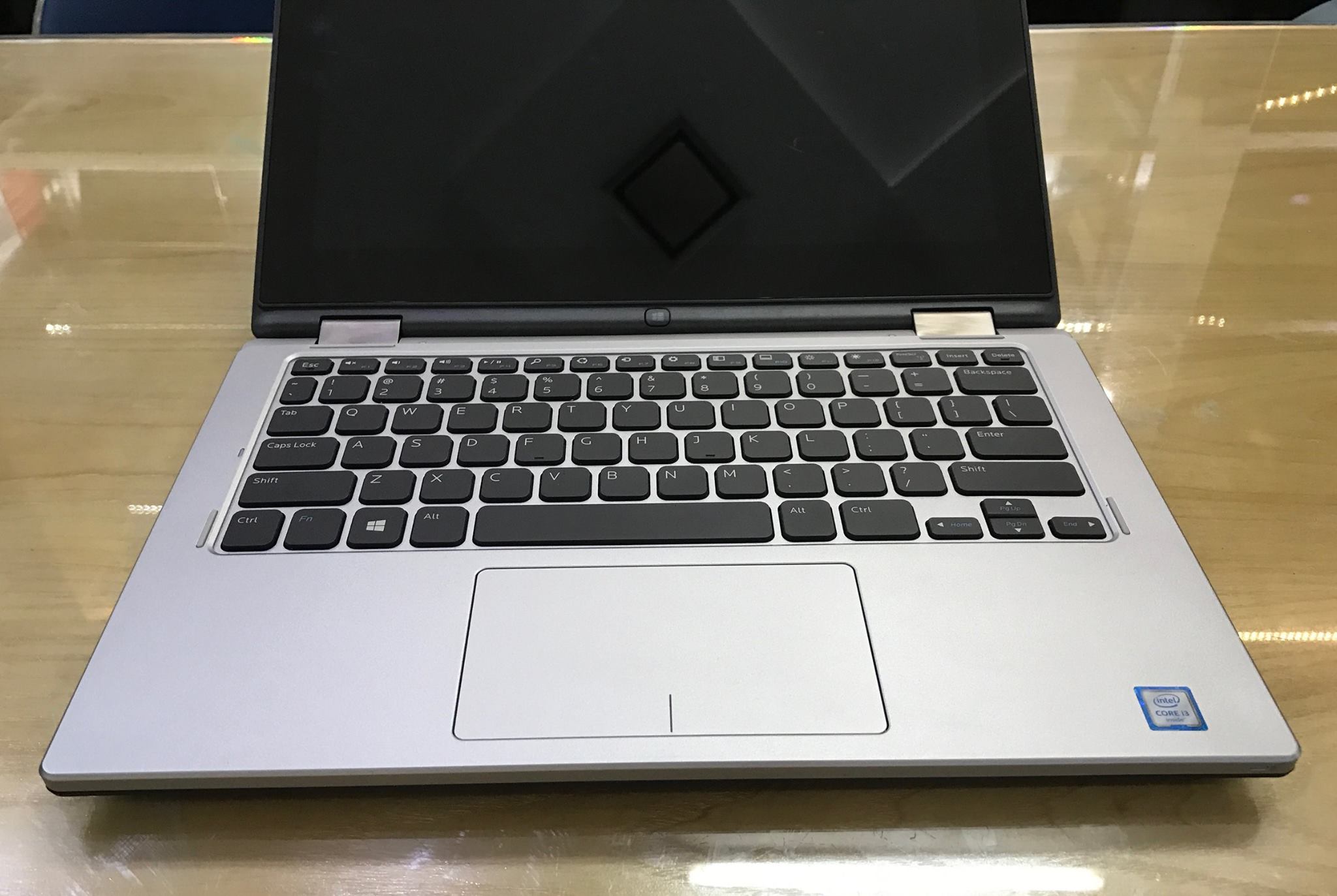 Laptop Dell Inspiron 3153-7.jpg